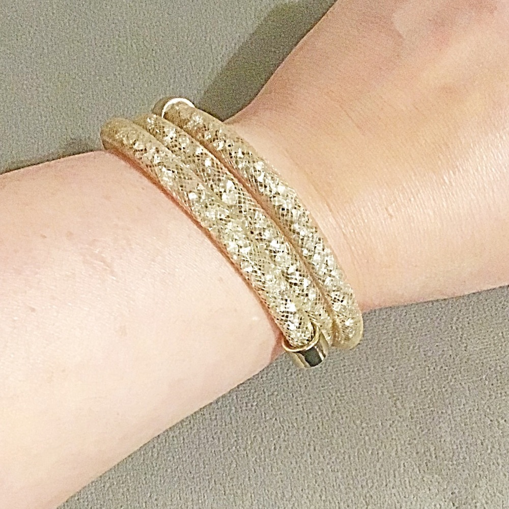 NWOT Gold Coil Bracelet - Picture 4 of 8